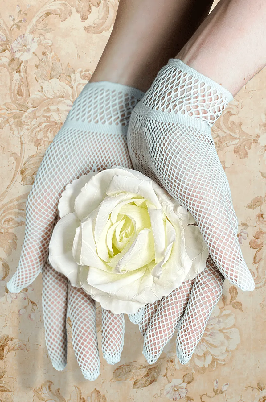 Le Jardin Fishnet Gloves (Duck Egg Blue)