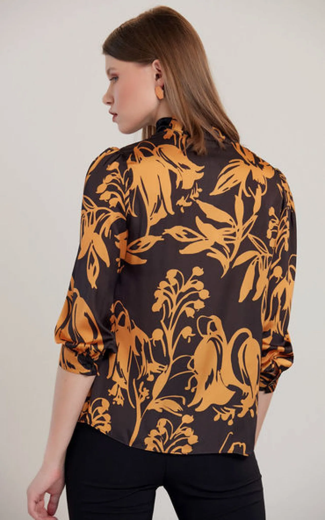 Love And Joy London Shawl Detailed Floral Print Blouse